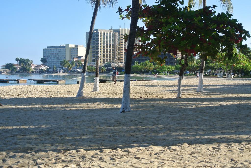 One Bedroom 13 Apartment Ocho Rios